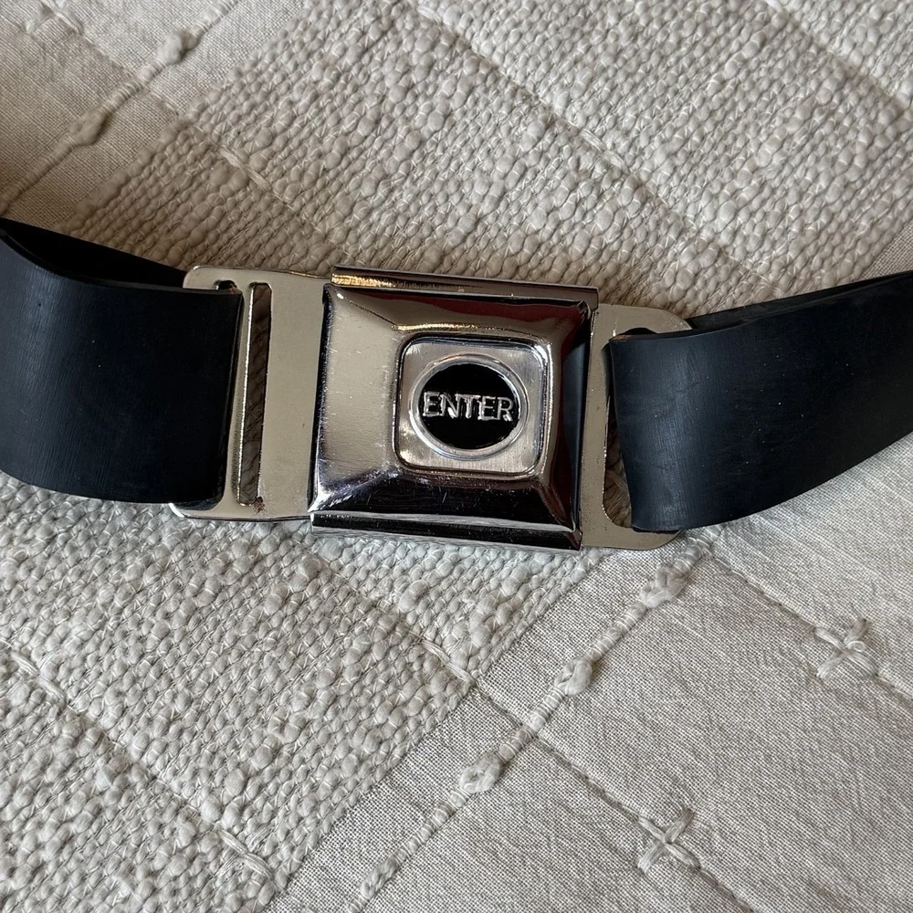 Vintage Y2K Punk Bottle Cap Seatbelt Style Unisex Belt Adjustable Size